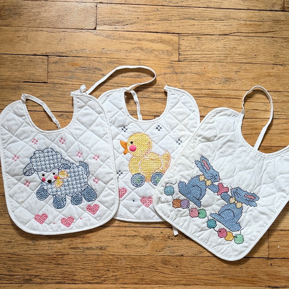 Vintage Quilted Embroidered Baby Bib Set